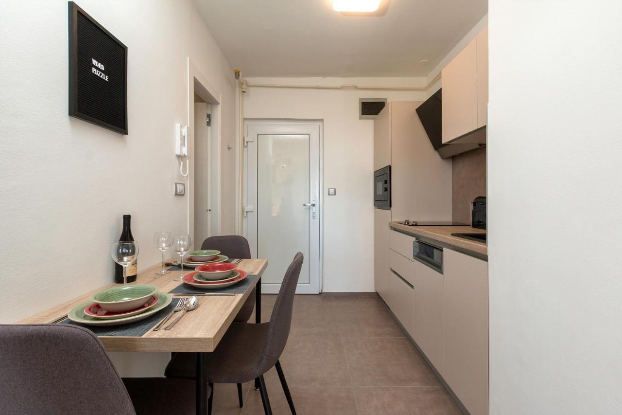 Apartman Vita Pula Exterior photo