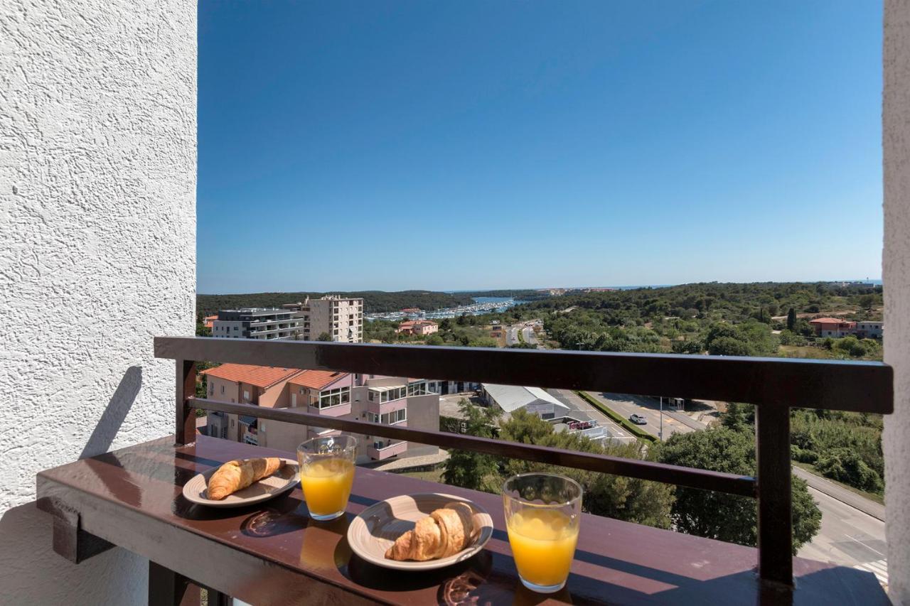 Apartman Vita Pula Exterior photo