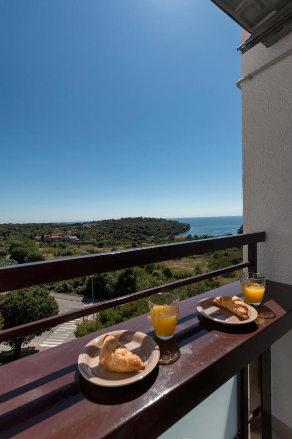 Apartman Vita Pula Exterior photo