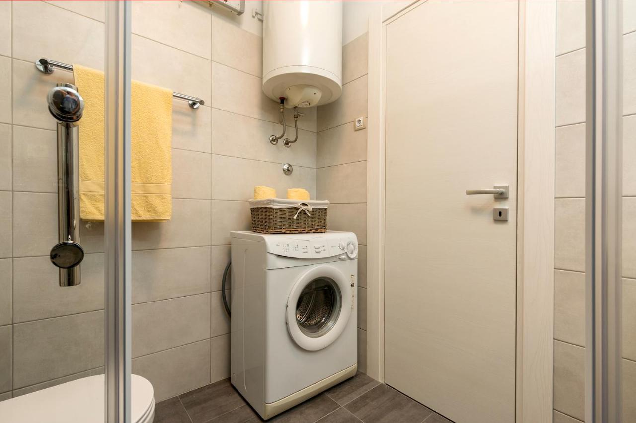 Apartman Vita Pula Exterior photo
